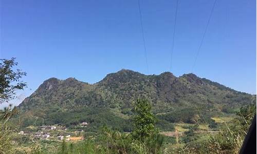 贡鸭山原始森林公园,贡鸭山民宿